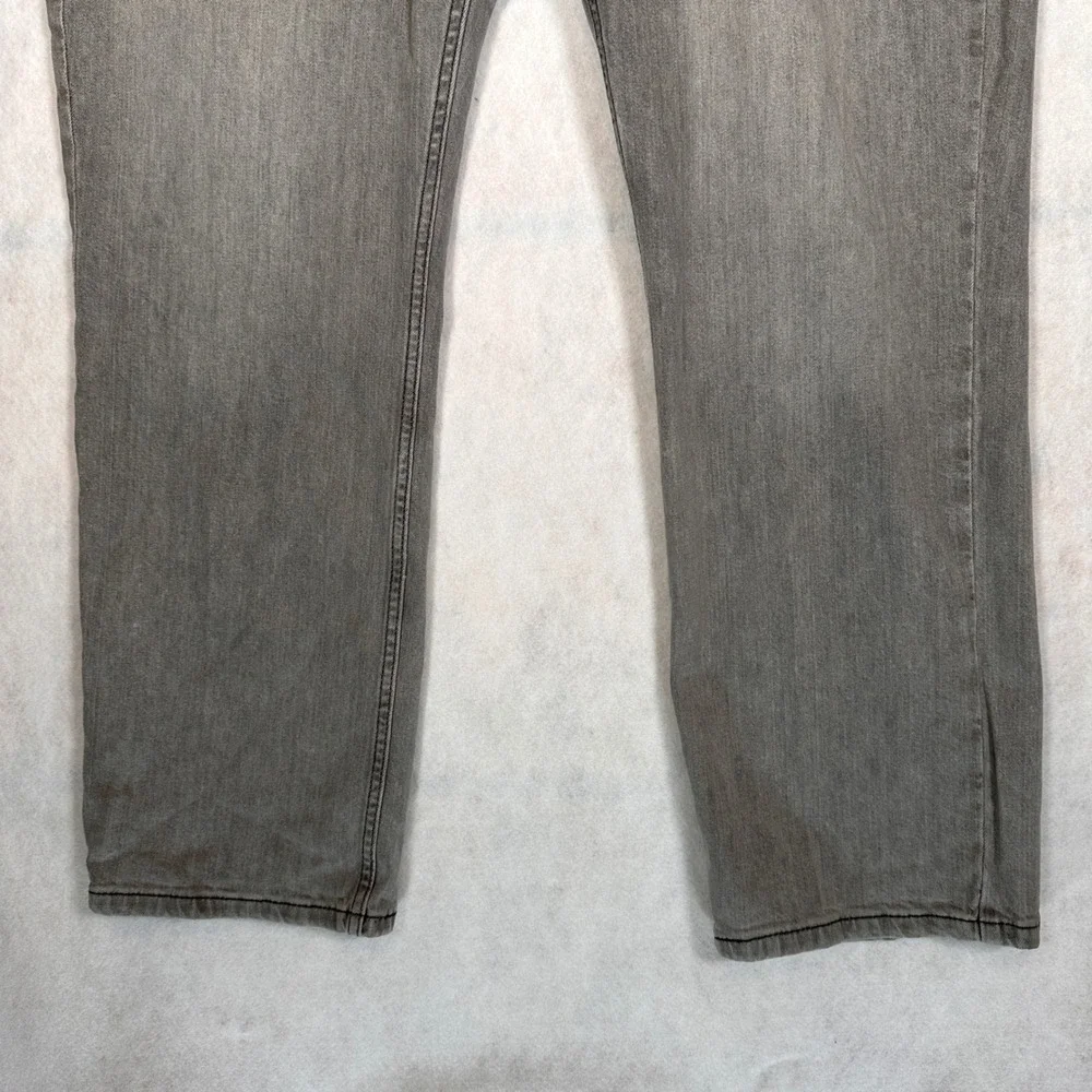 Levi's Jeans Mens 42x32 514 Straight Fit Grey Good Stretch Denim Pants